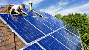 Photovoltaïques : faut-il s’inquiéter de la baisse des aides ?