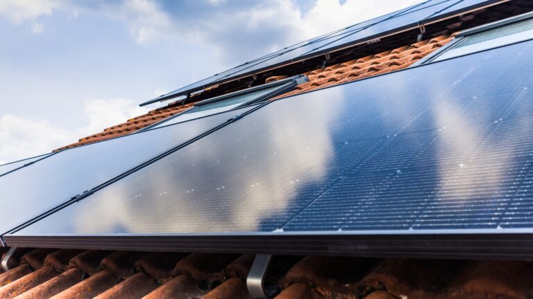 Photovoltaique en entreprise : est-ce vraiment rentable ?